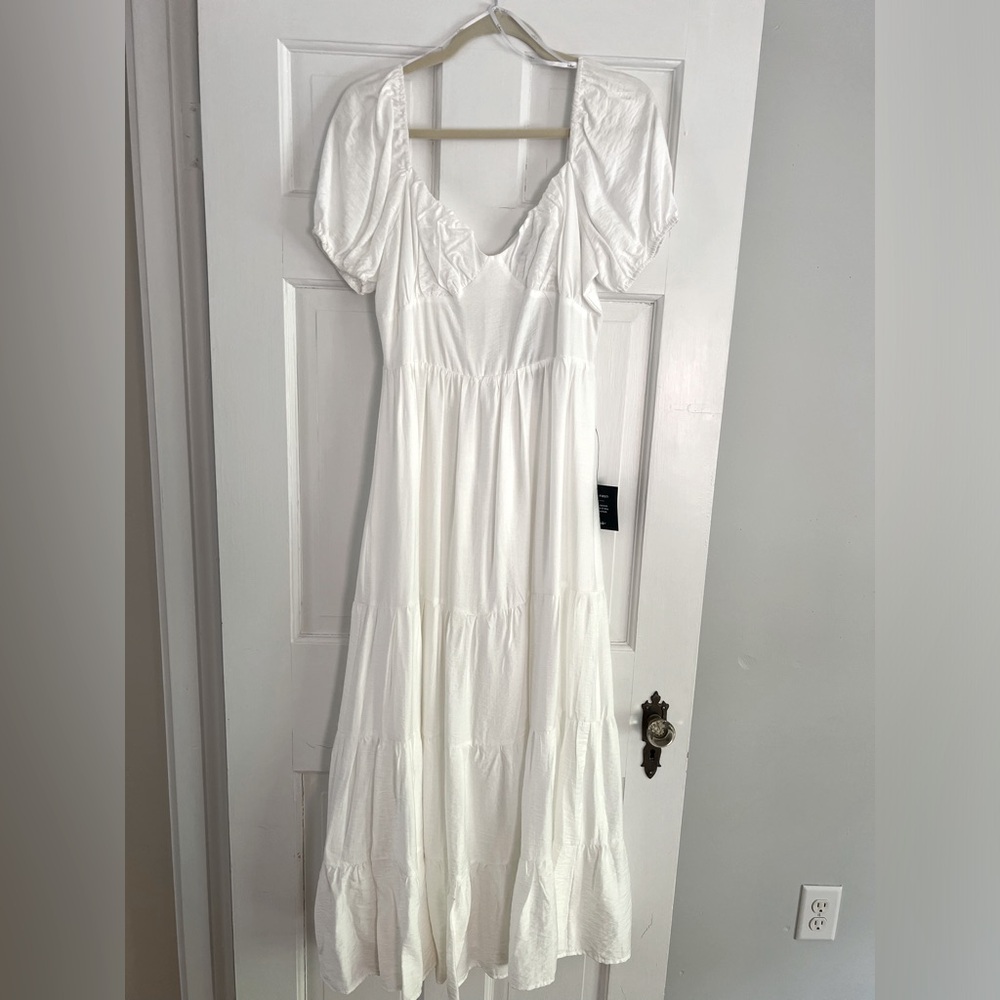 Lulus brand new White Dress never worn with tags